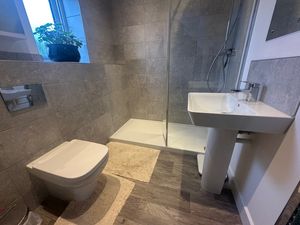 Photo 11- click for photo gallery